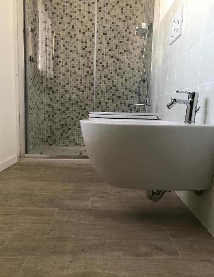 Dolce Lago B&B San Felice del Benaco Luaran gambar