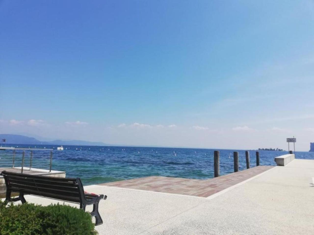 Dolce Lago B&B San Felice del Benaco Luaran gambar